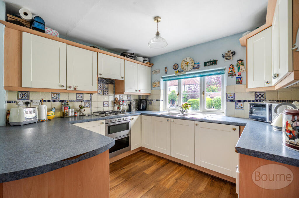 72571ed8-a587-478...