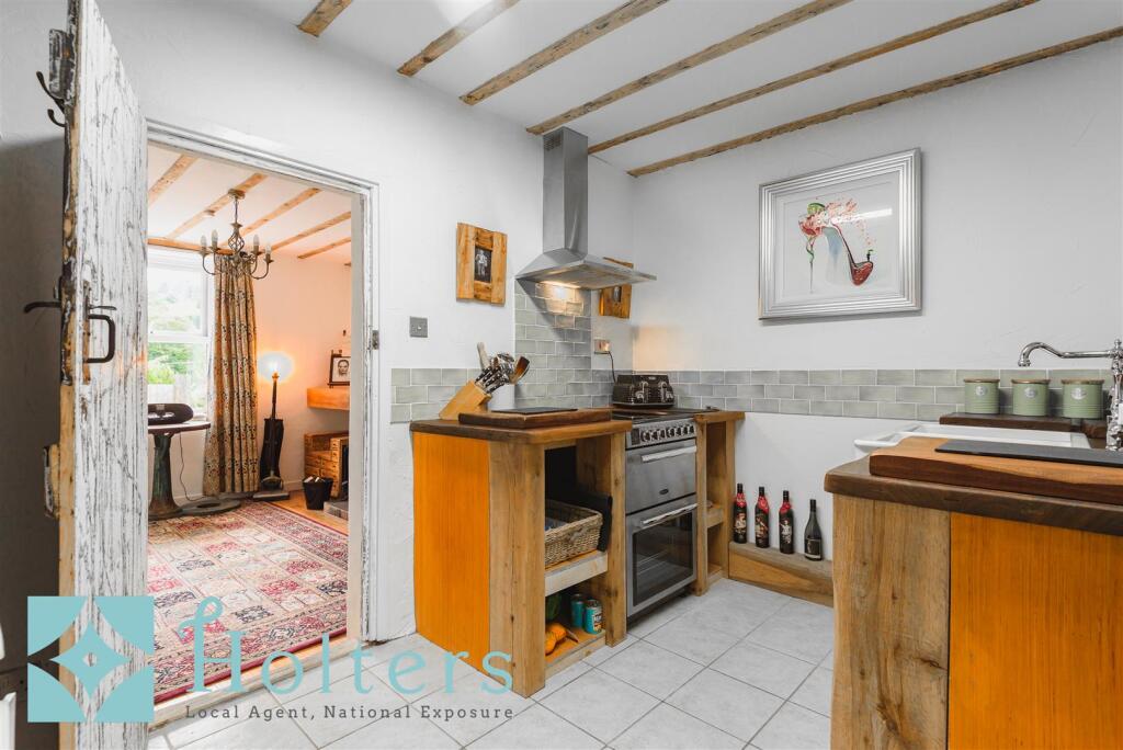 HOLT - 6 Rock Terrace, Llanidloes-09.jpg