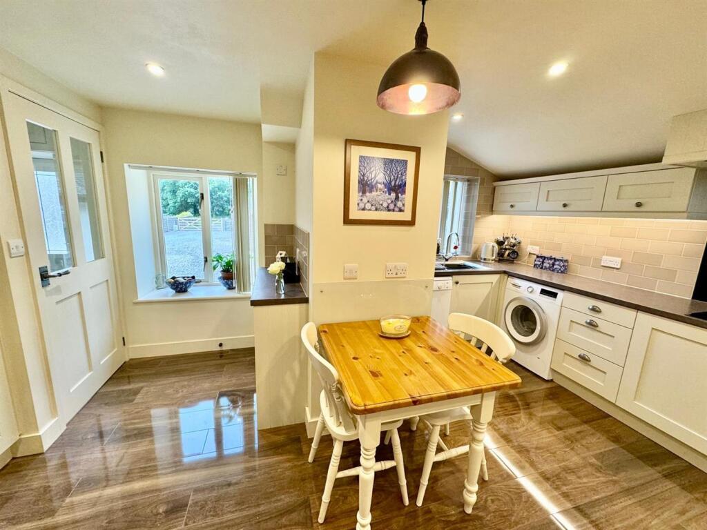 PHOTO-2024-08-22-21-40-53 (24).jpg