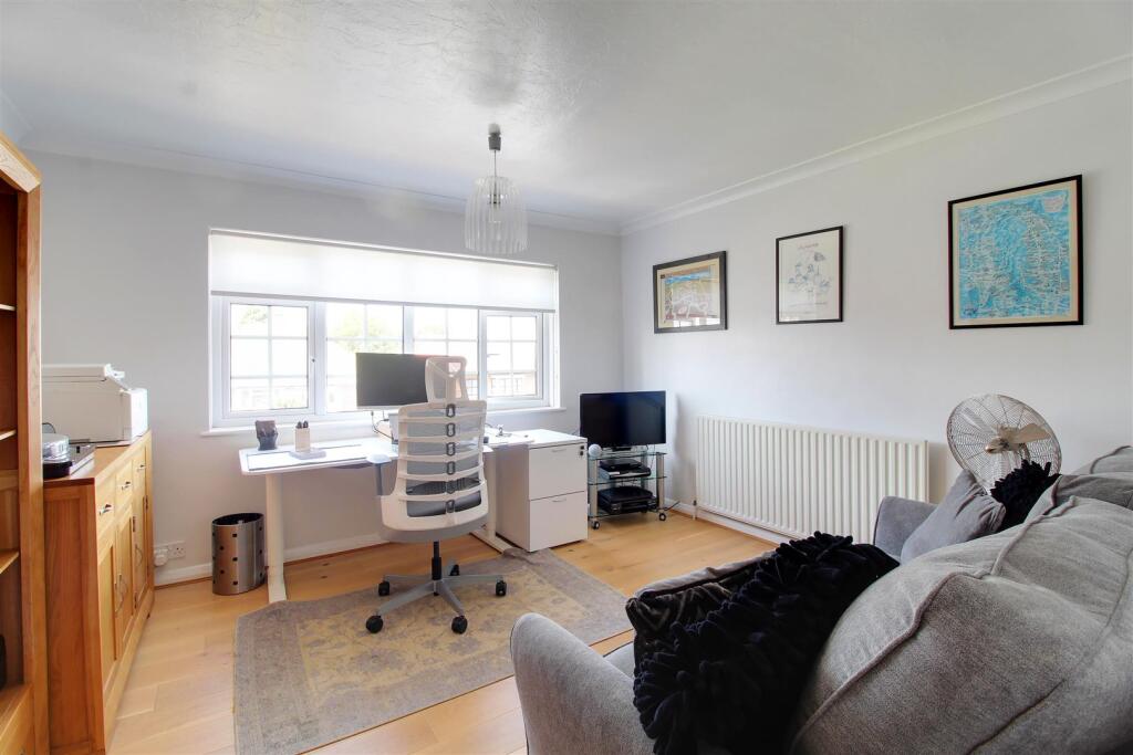 IMG_9461-IMG_9463 copy.jpg