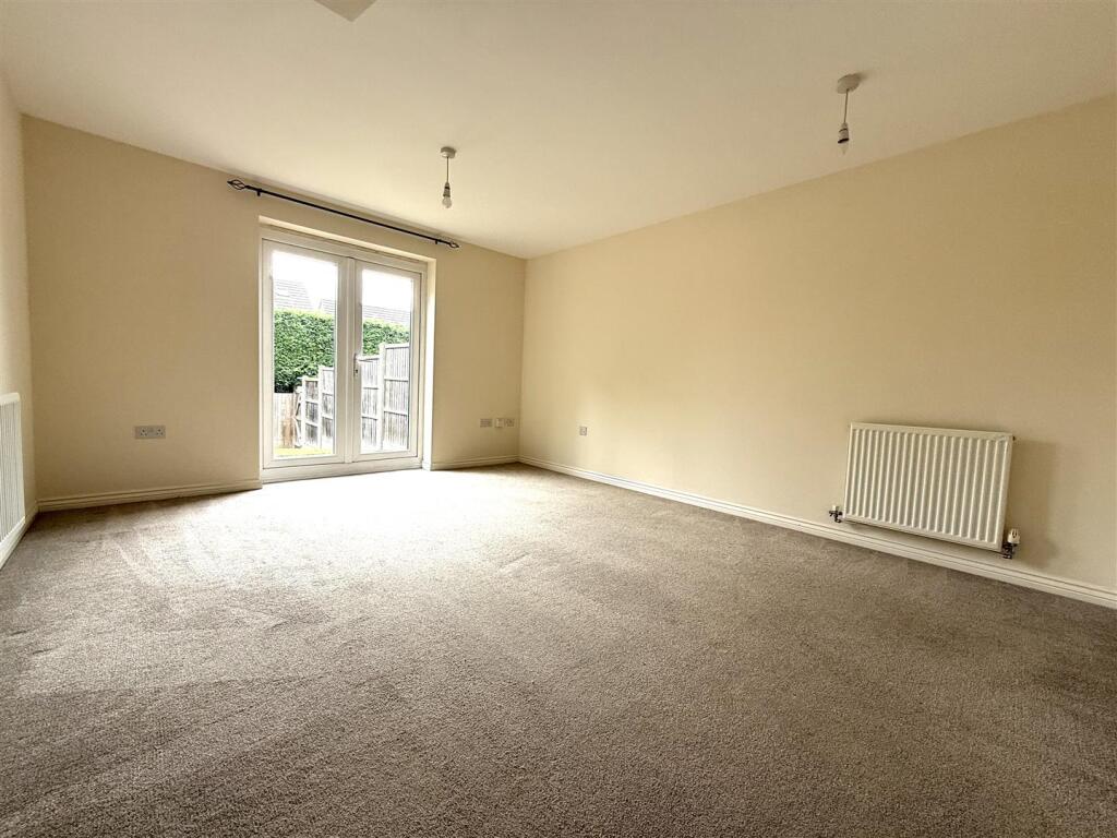 37 levett lounge 3.jpeg