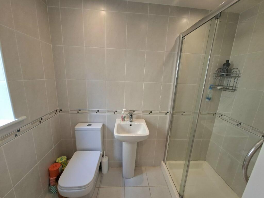 Downstairs double bedroom with ensuite shower room