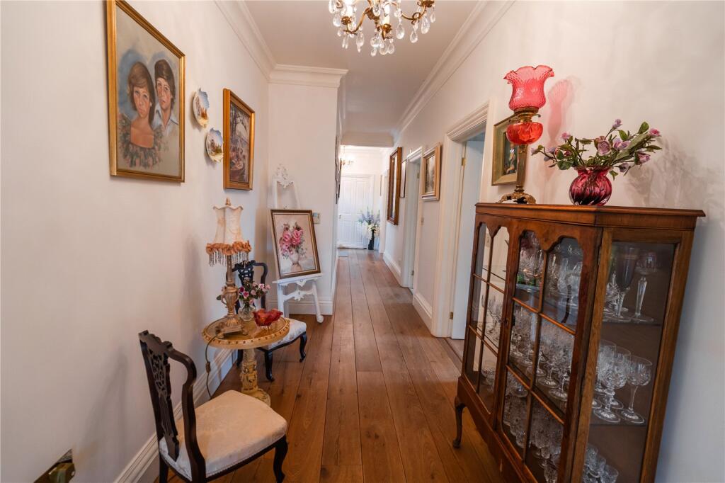 Side Entrance Hall
