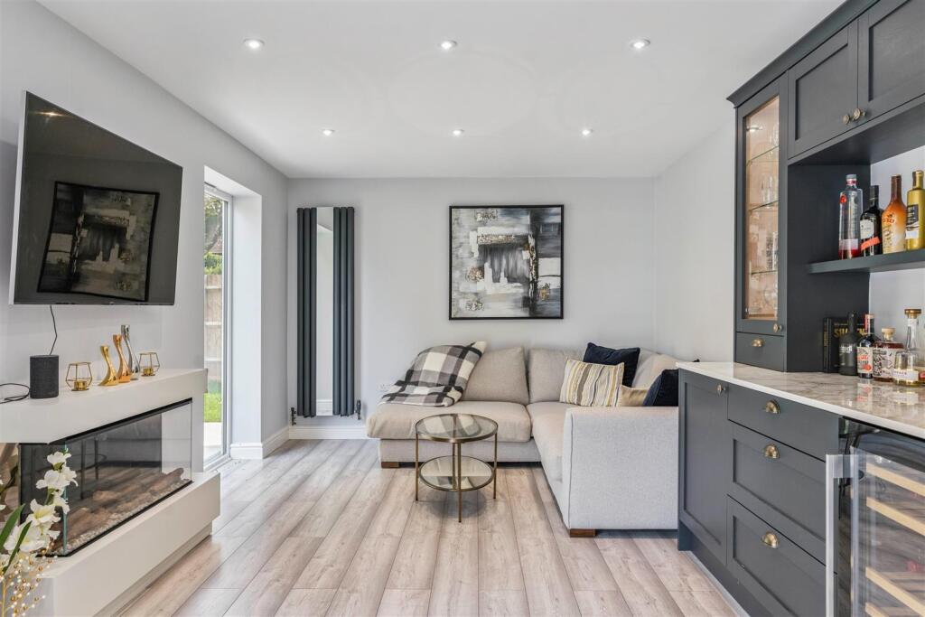Kitchen/Breakfast/Family Room