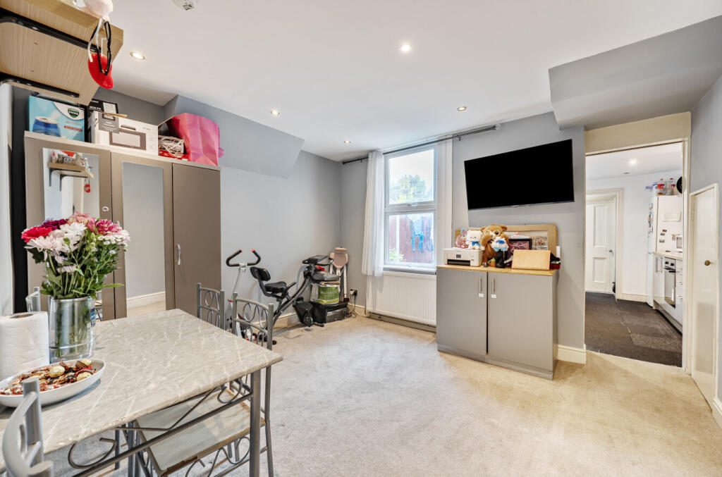 1363060-18-68e598...