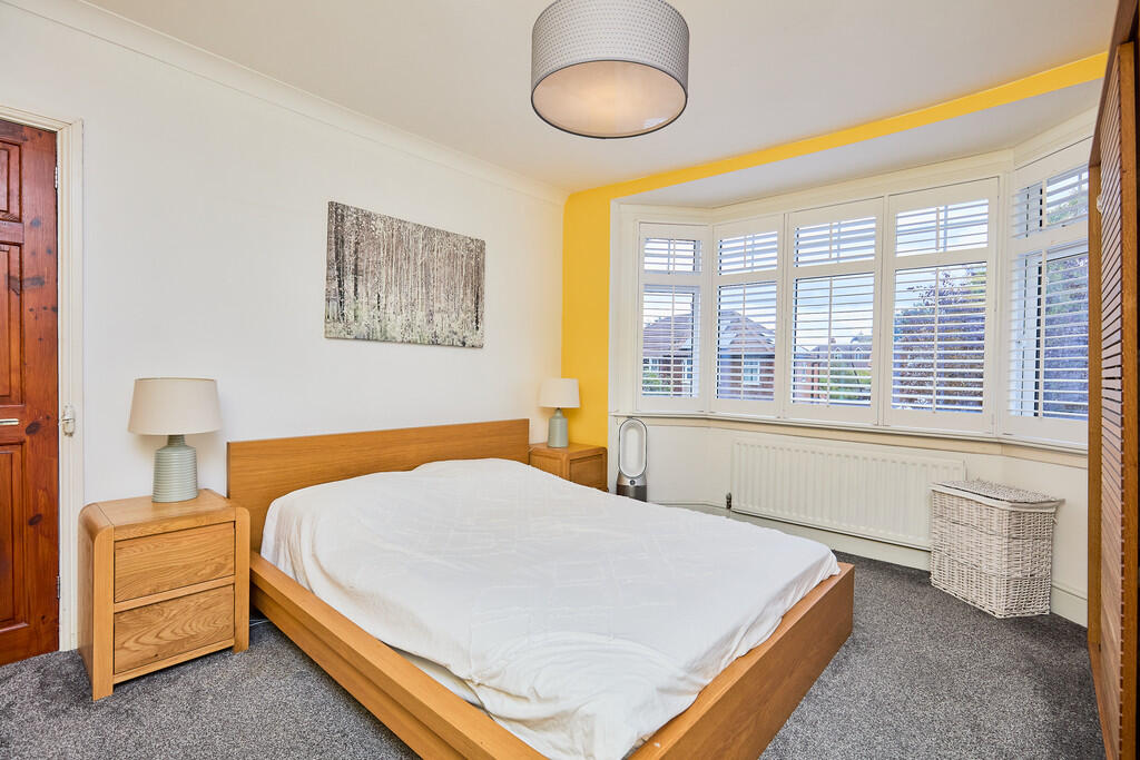 Edward Knight 202...