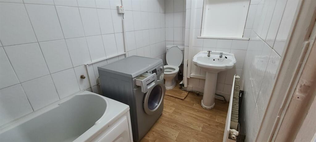 Downstairs Bathroom