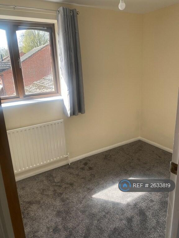 Small Bedroom