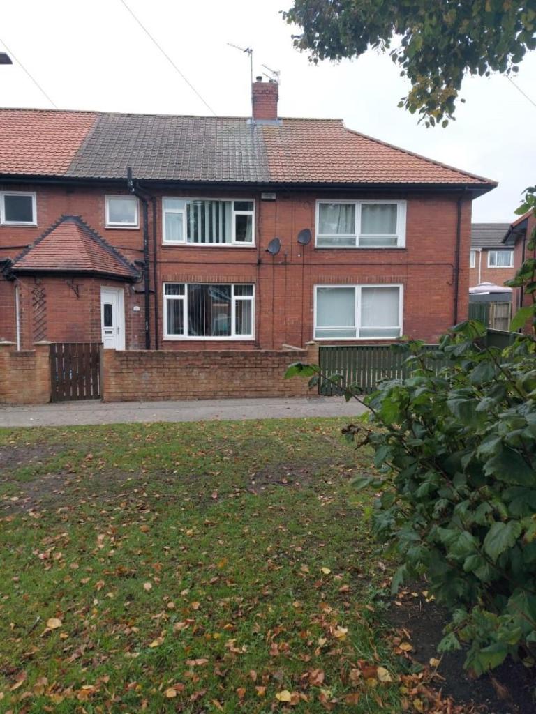 21 Ashcroft Gardens