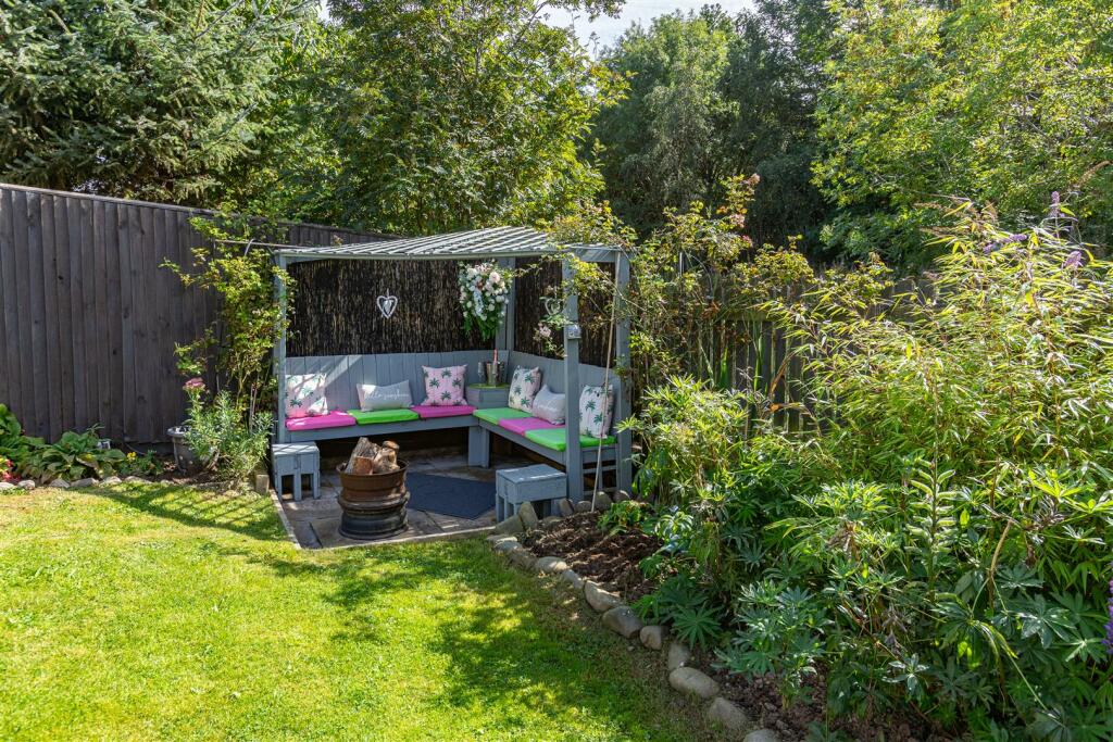 11 Killie Court Tweedbank 51.JPG
