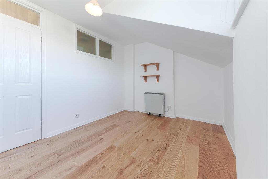 WOODSTOCK ROAD,  B--12.JPG