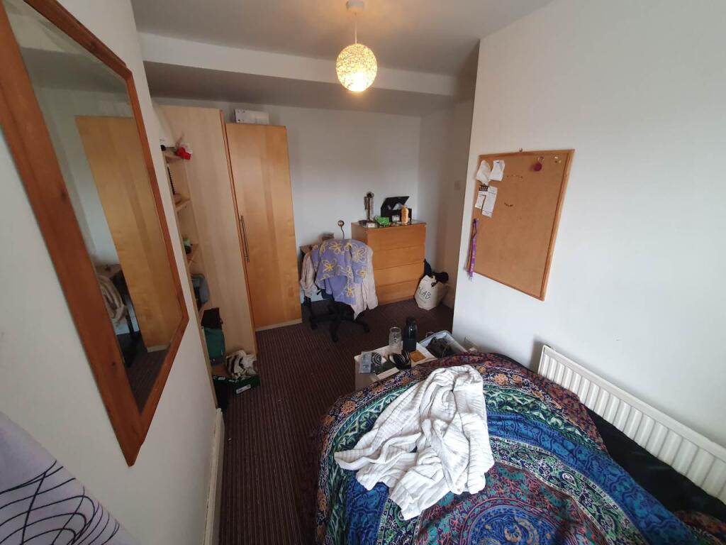 First floor middle b