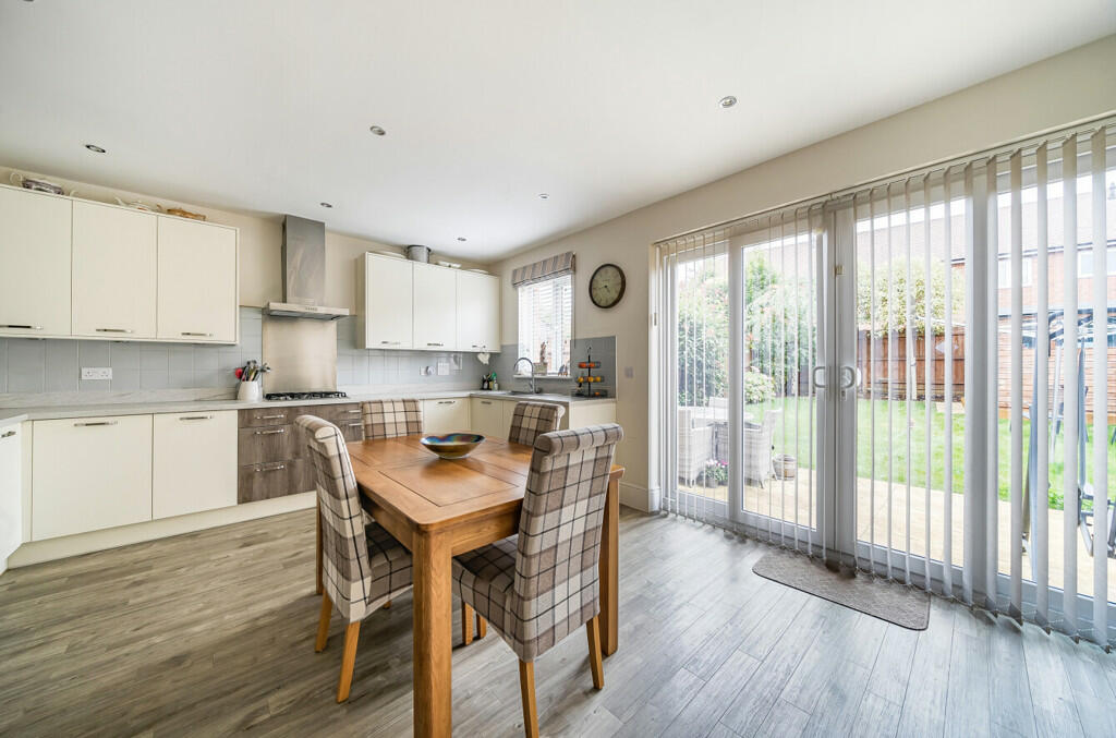 Kitchen / Diner