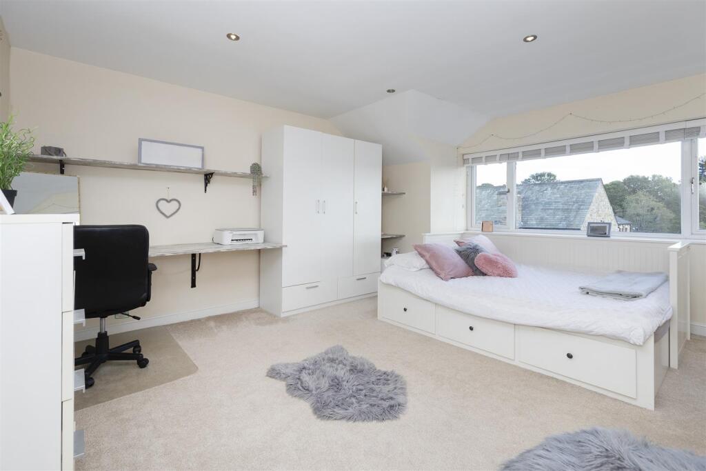 Bramleys Estate Agents - Acorn Croft - Fenay Bridg