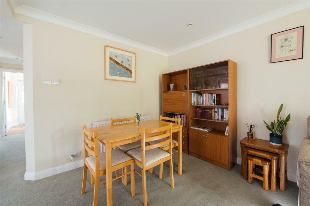 24 Ninesprings, Hitchin-18.jpg