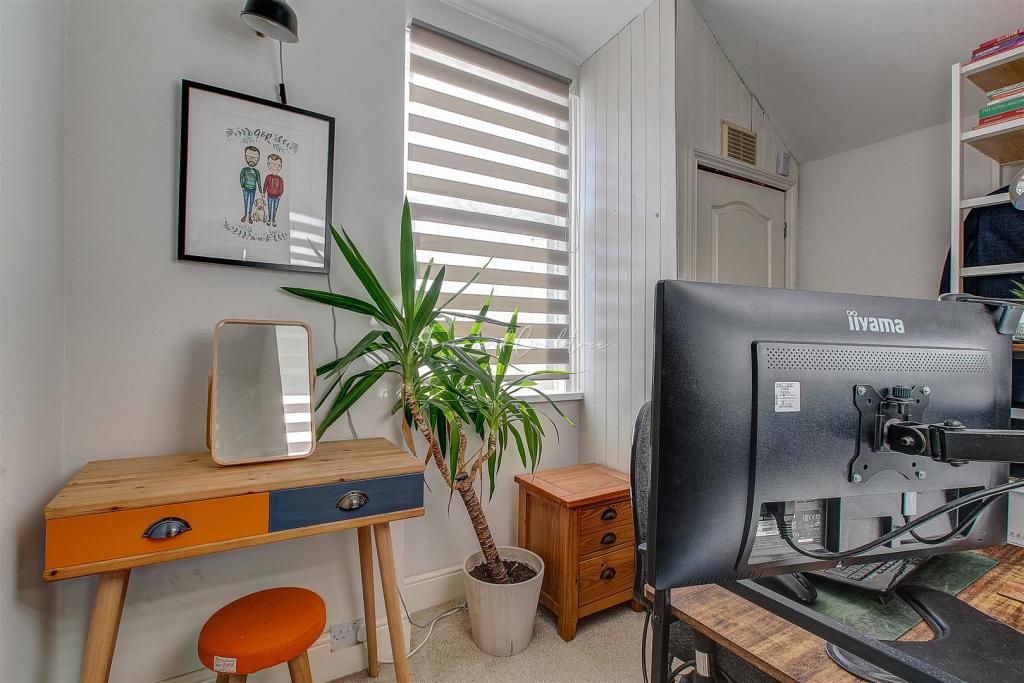 Heathfield Road, Gabalfa, HernCrabtree (24).jpg