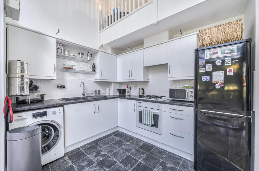 1359665-15-68db9d...