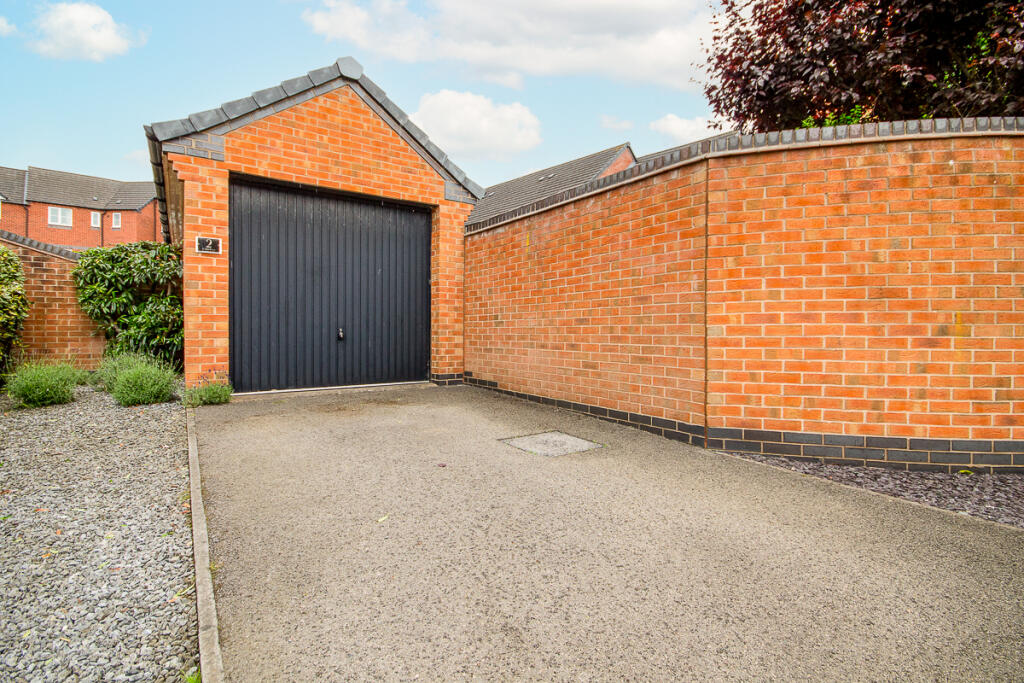 Driveway &amp; Garage
