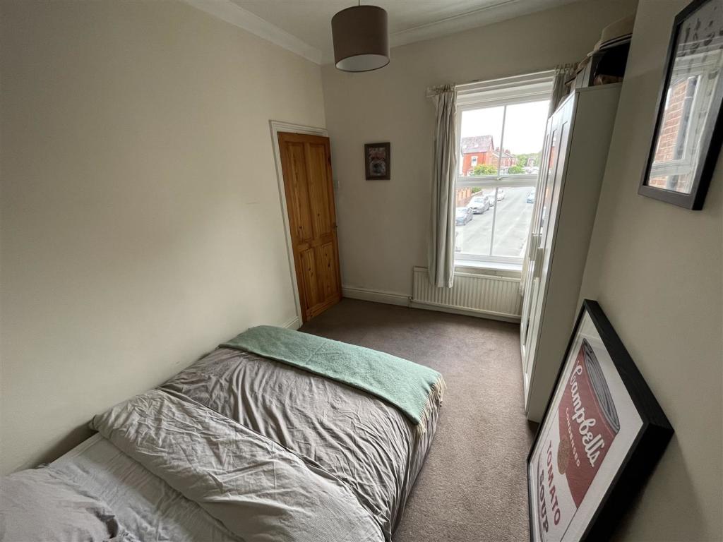 Bedroom 2 Aspect 2.jpg