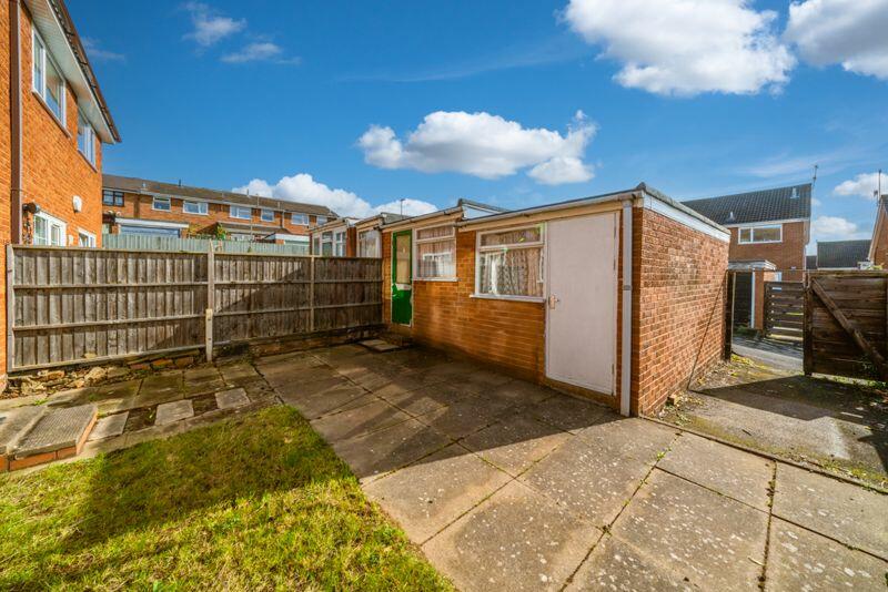 REAR GARAGE