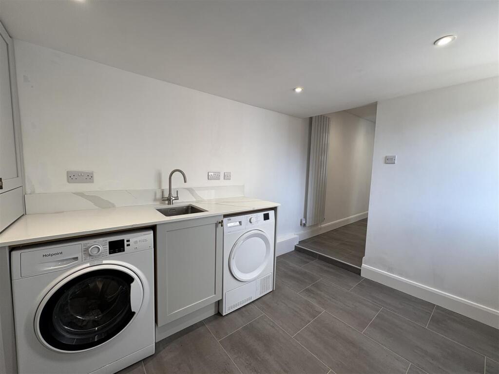 IMG_0840 (Large).jpeg