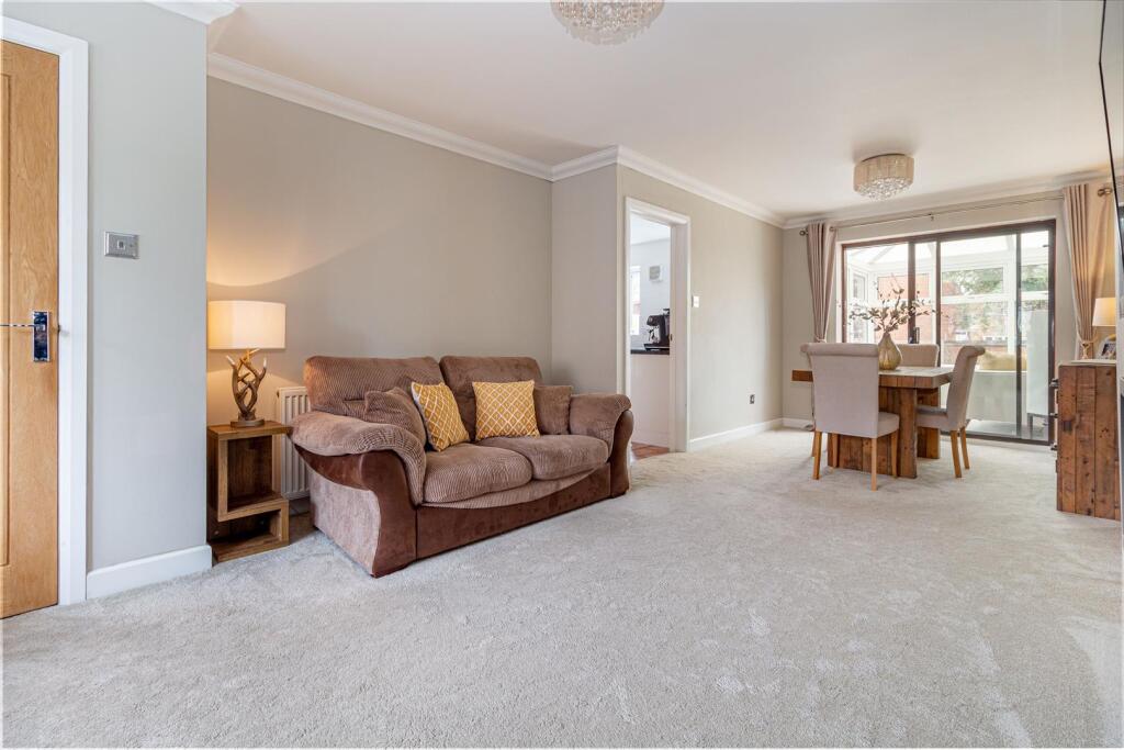 Living-room-3.jpg