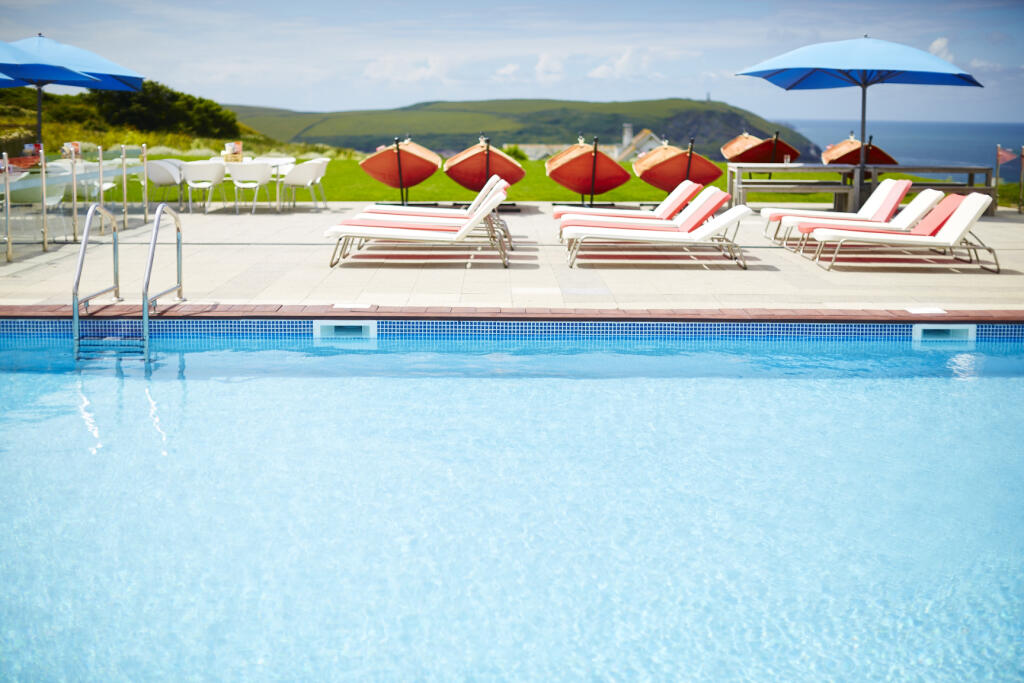 684834d9a03be_HOTEL1119 1