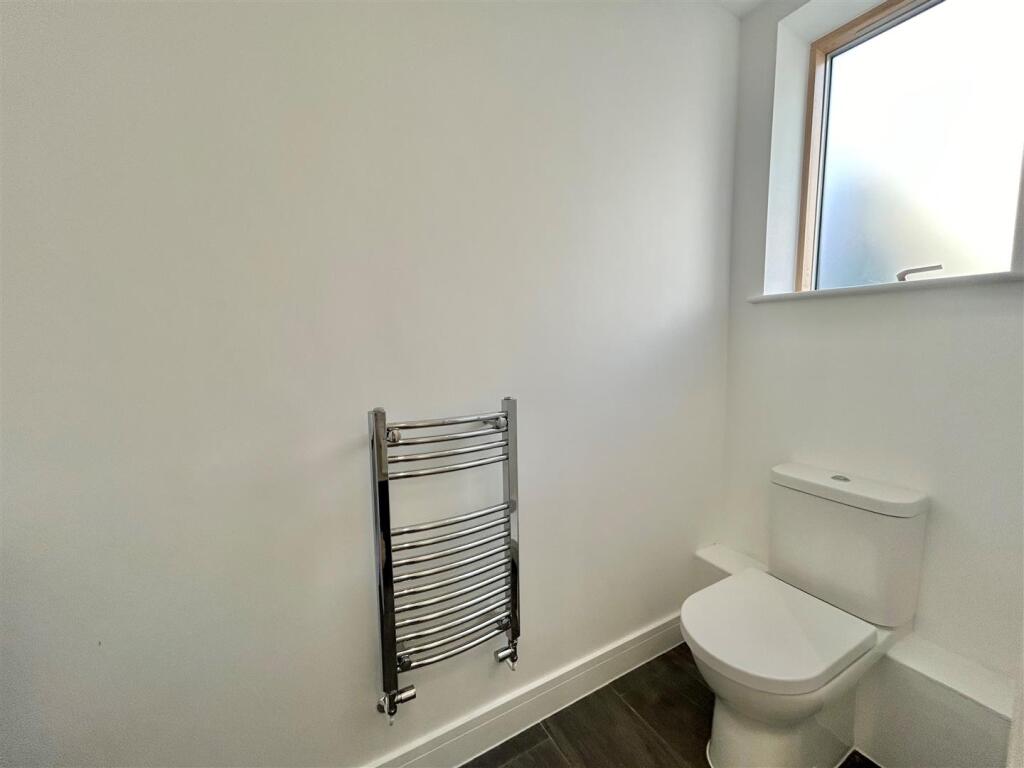 Downstairs bathroom.jpg