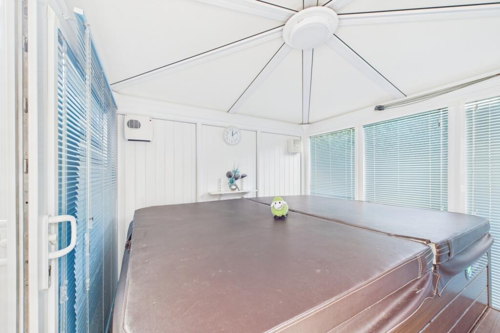 Hydro Therapy Pool Room