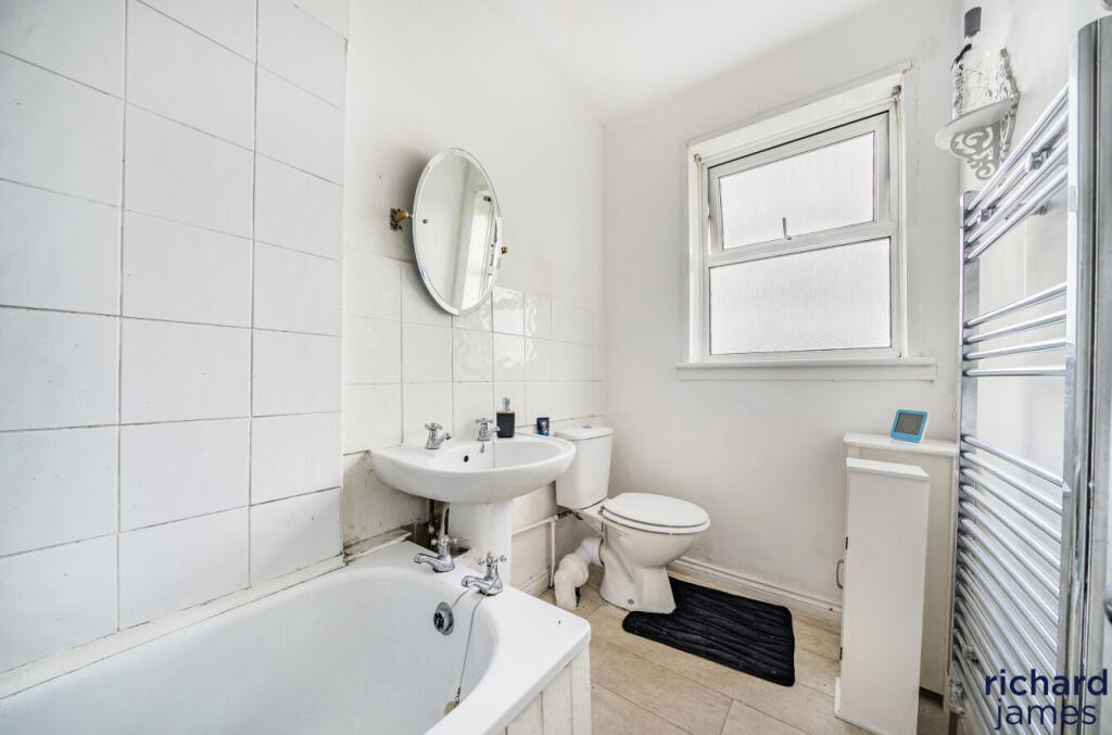 0073517dbec544acb0b5da9eca859f6c