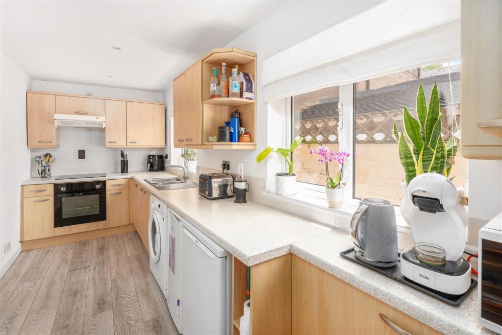 17 Crouch Street, Banbury-11.jpg