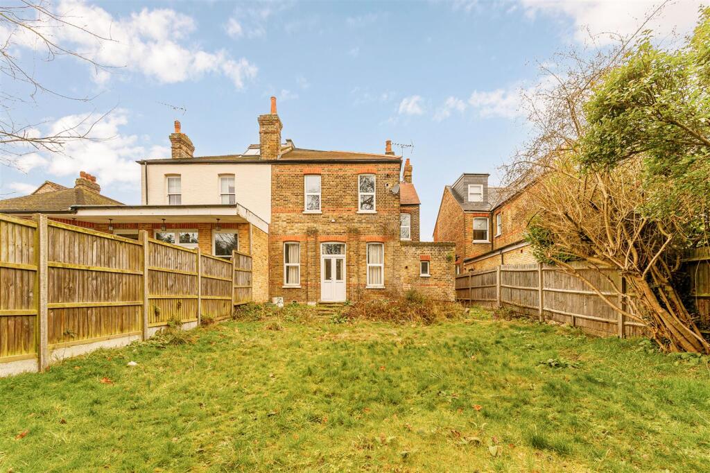 FFF-4 Twyford Avenue-5.jpg