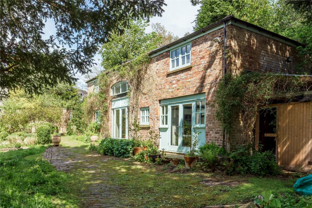 Coach House