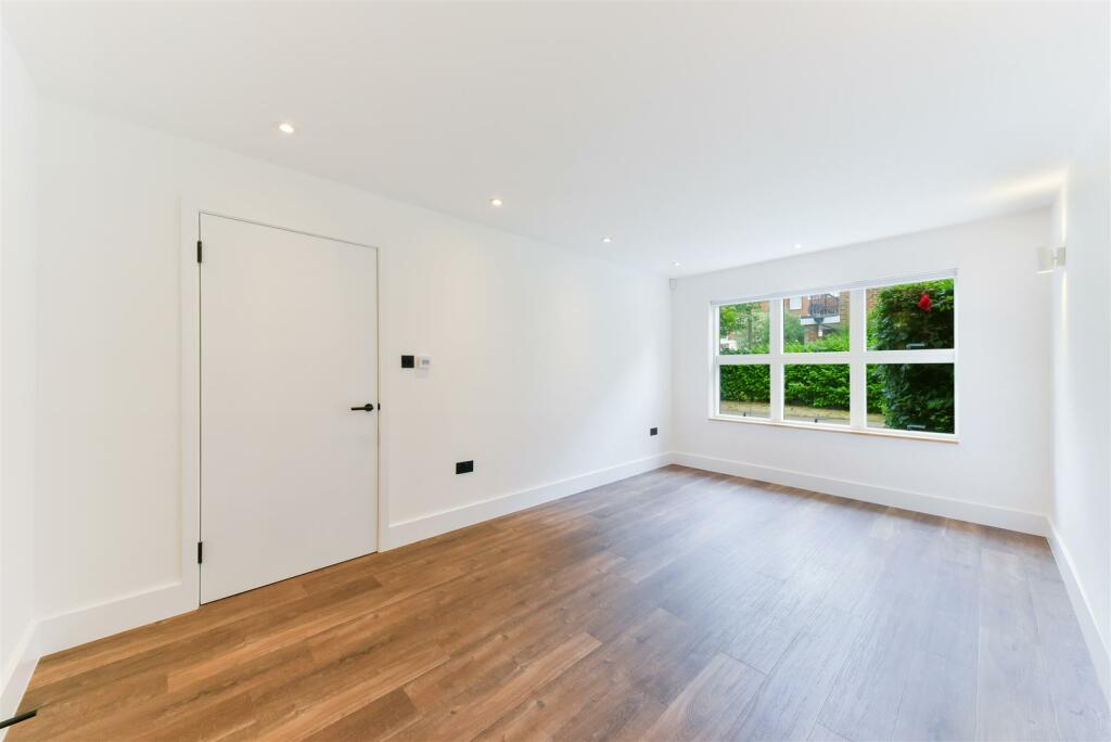 SOUTHRIDGE PLACE, 17- (13).jpg