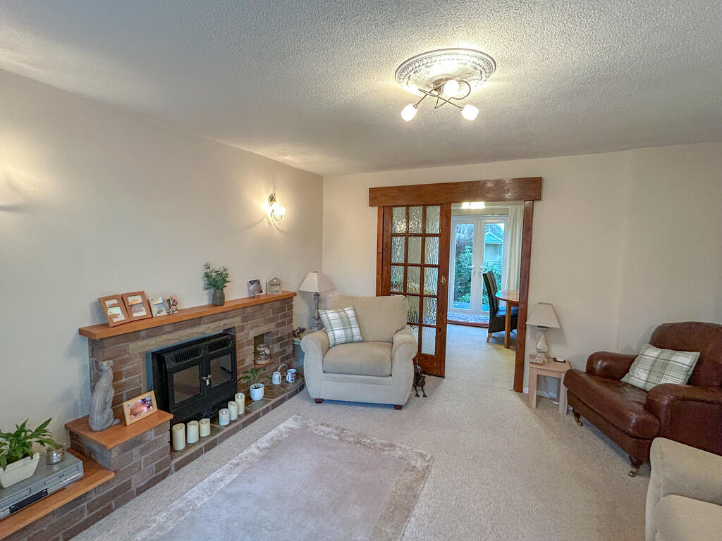 lounge 2 addition...