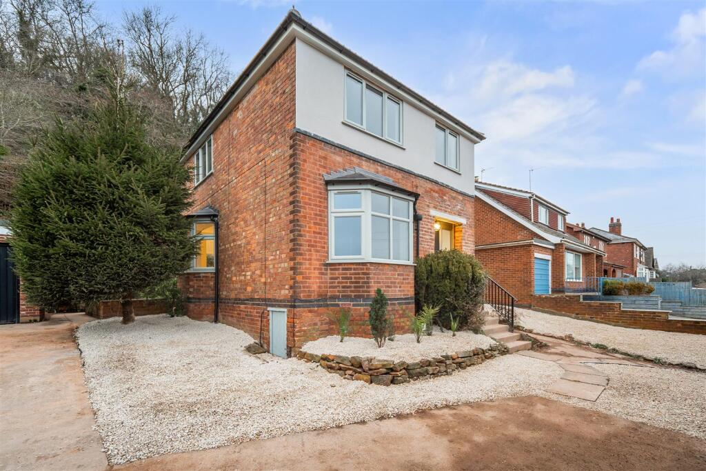 176 Nottingham Rd Burton Joyce Nottingham NG14 5BD