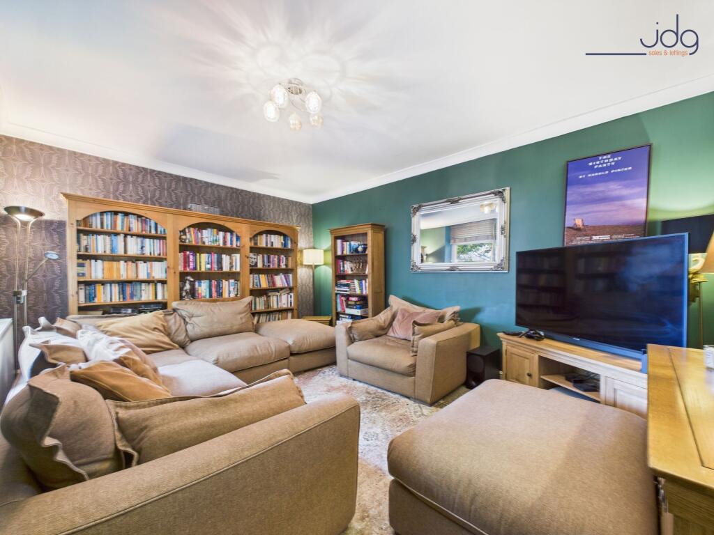 Living Room/Dining Room