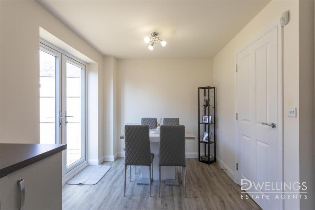 DWELEST- 29 King Lane, DE13 9ER-0023.jpg