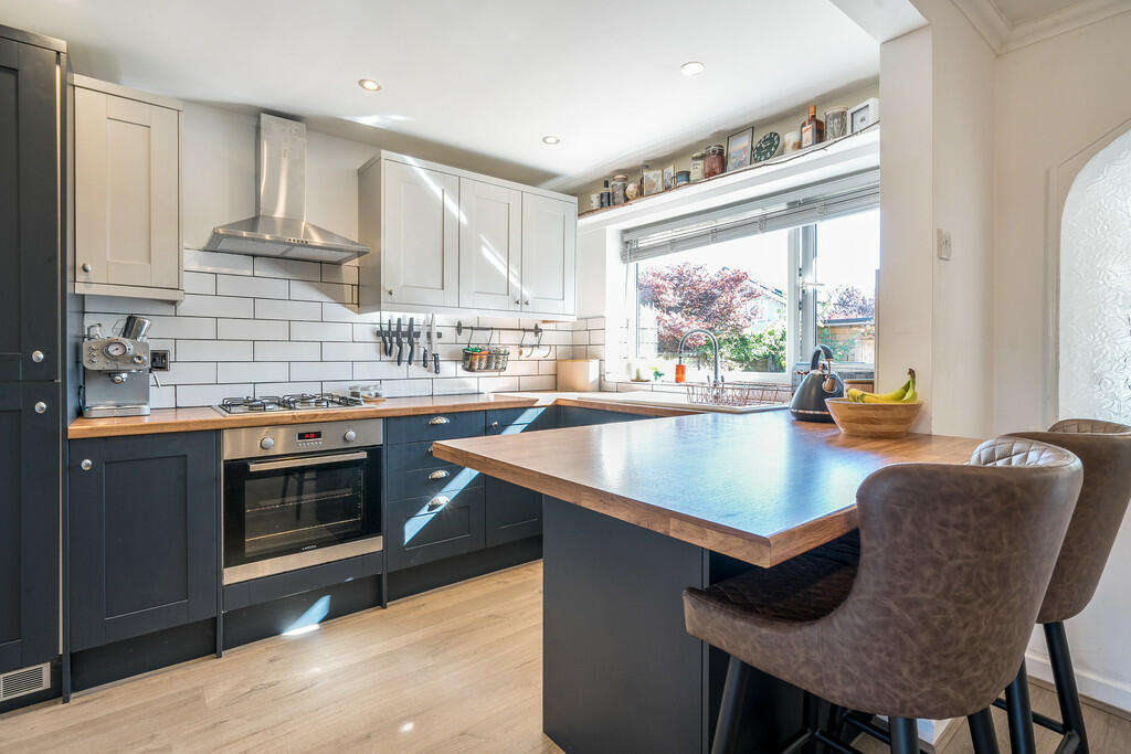 Open Plan Dining ...