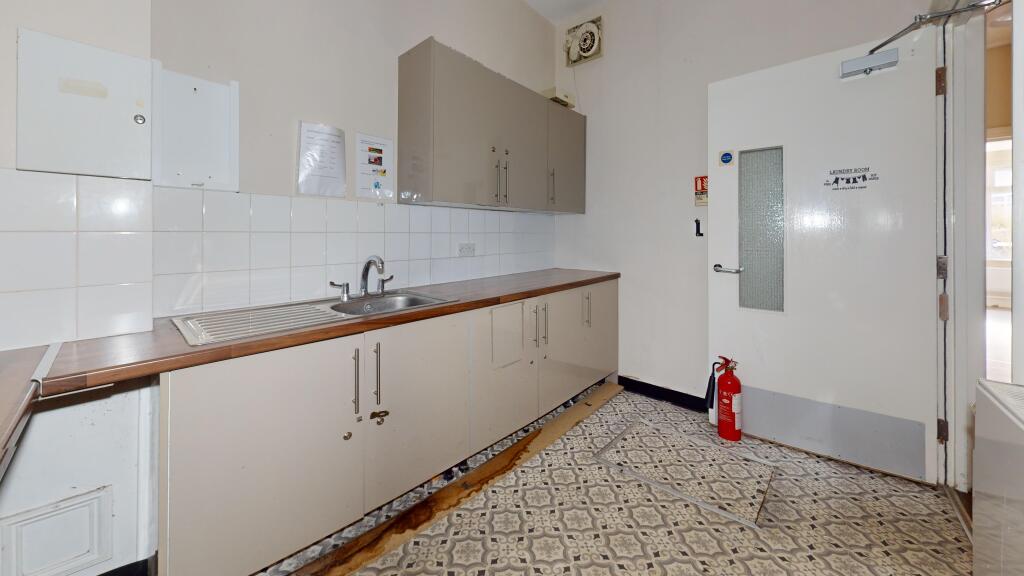 4 &amp; 6 Rosswood Gardens, Wallington SM6 8QZ