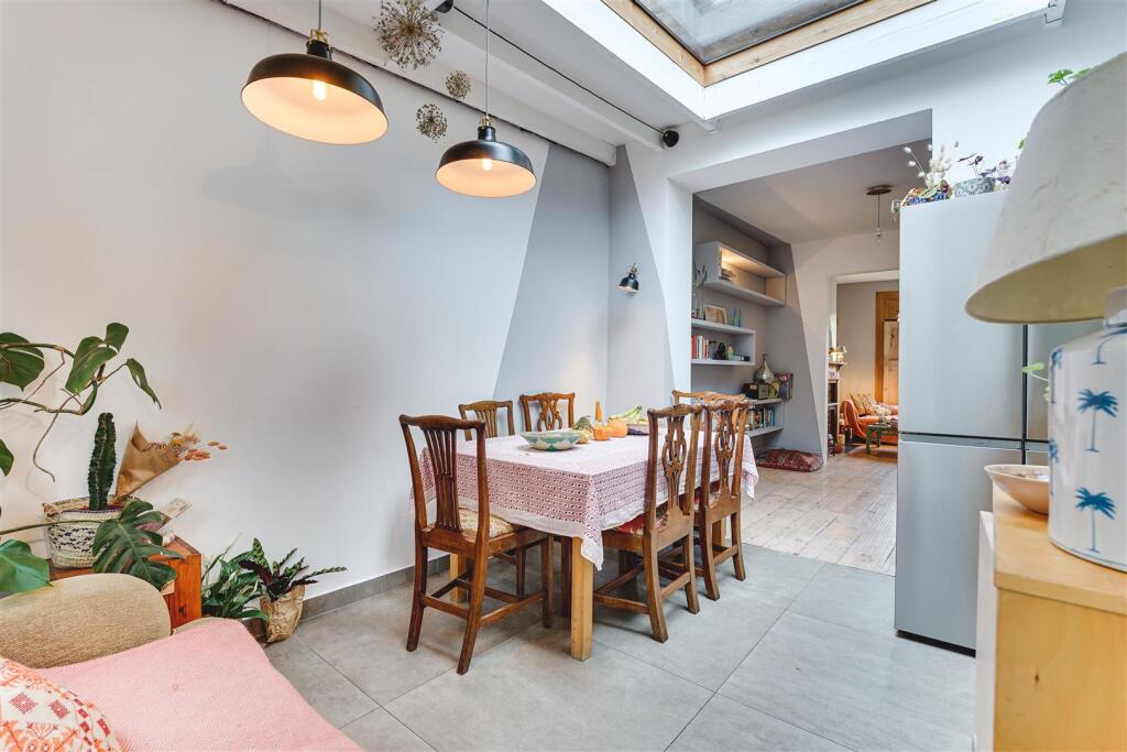 55 Oriel Road-13.jpg