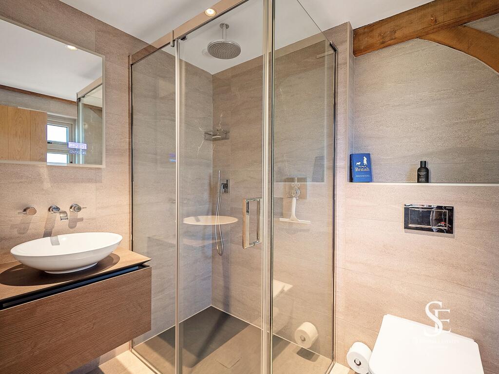 Garden Studio Bathroom