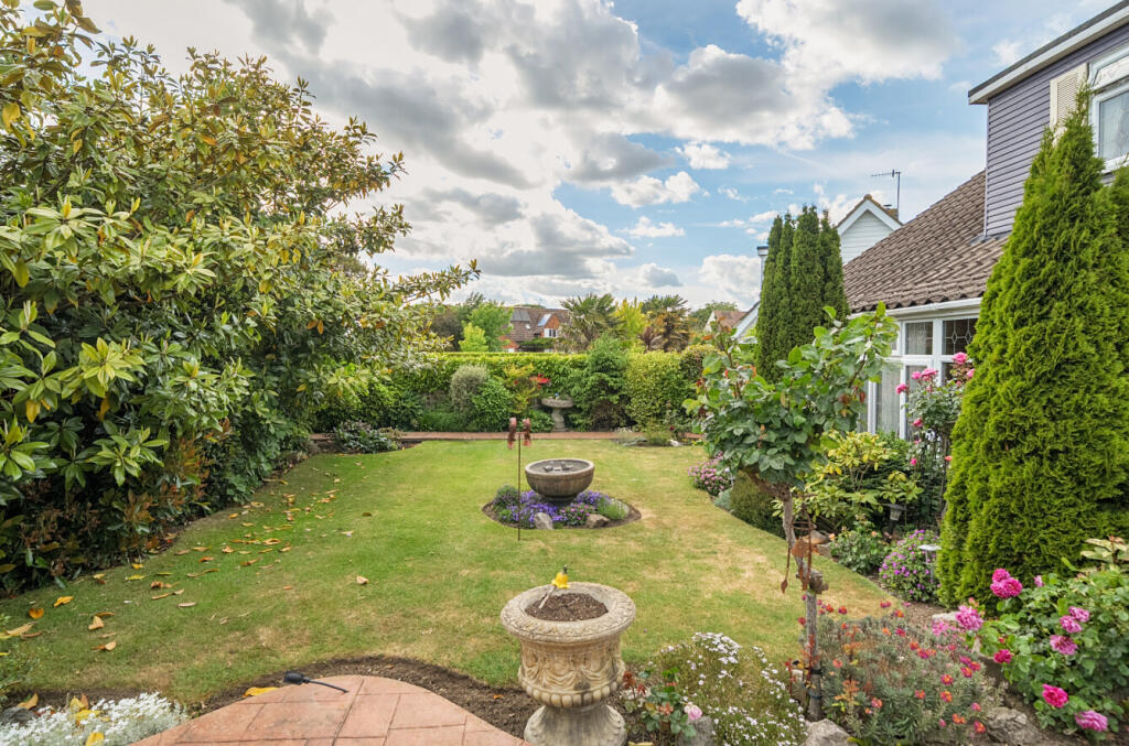 1299573-21-683752...