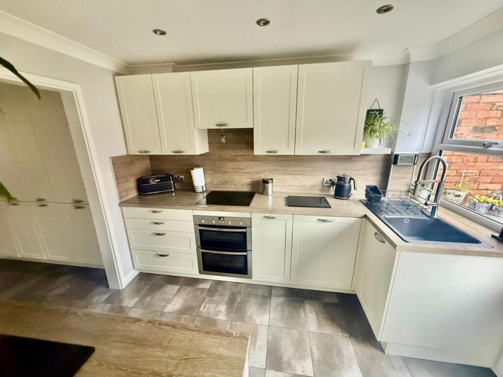 PHOTO-2025-11-08-20-58-36 9