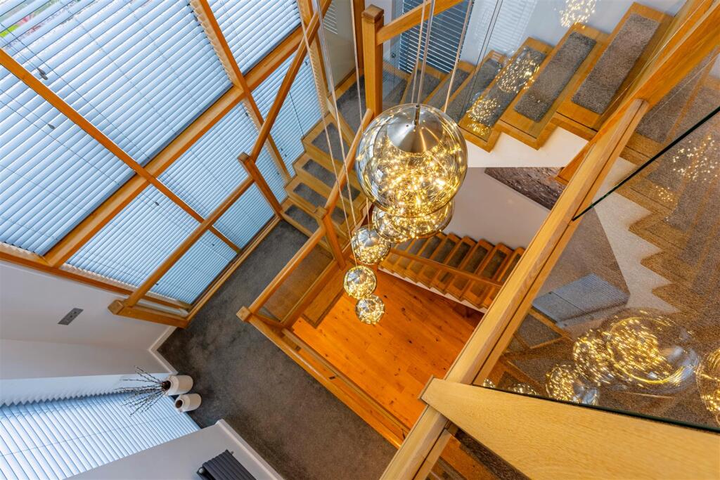 34 Beech Ave (31).jpg