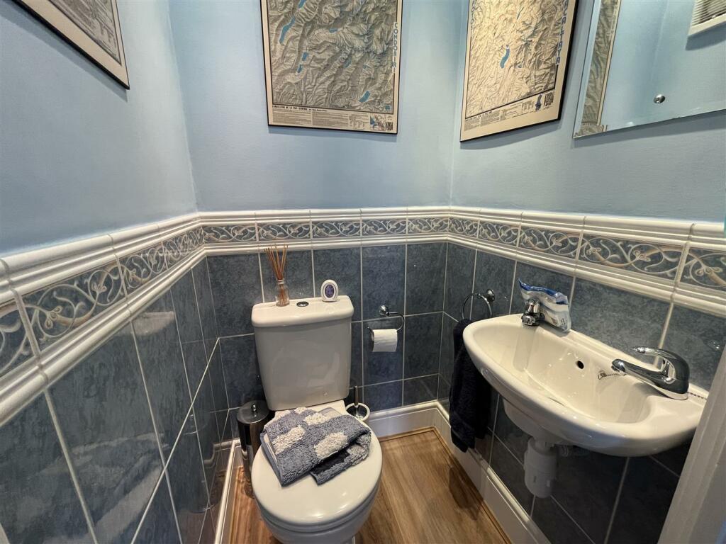 WC.jpg