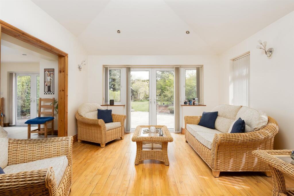 219 Hillmorton Road, Rugby