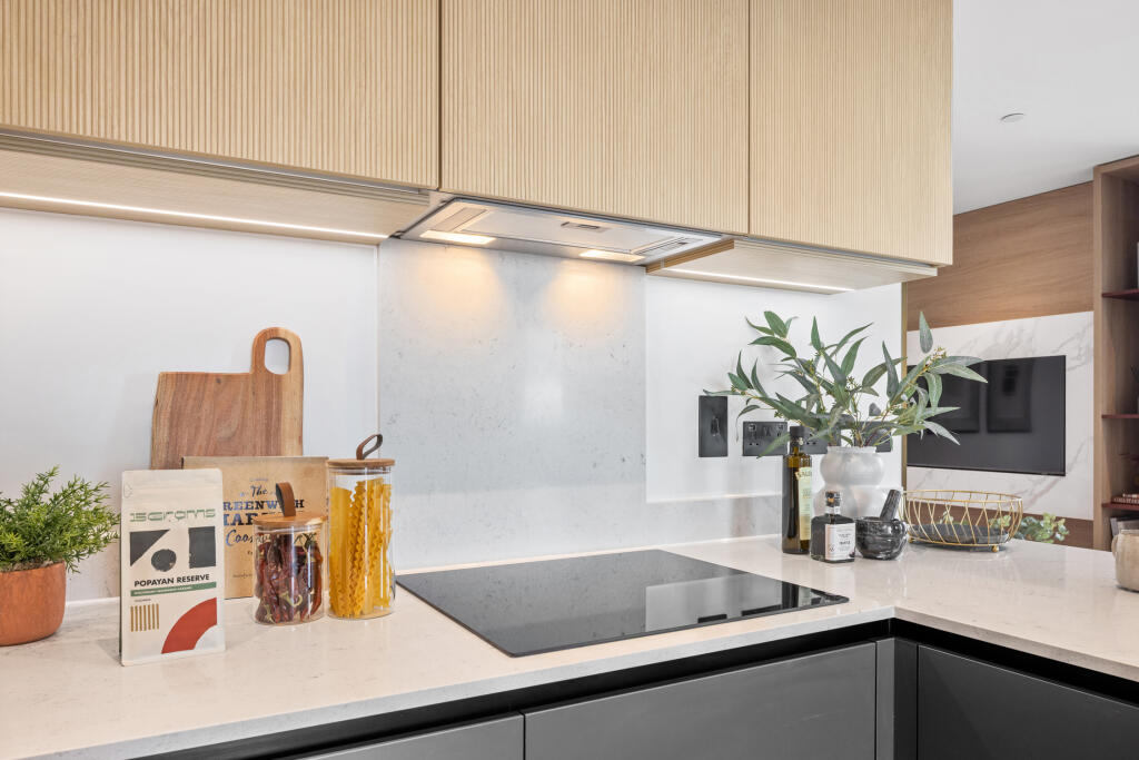 037_LowRes_3Bed_Showhome_Photography_PrimePoint...