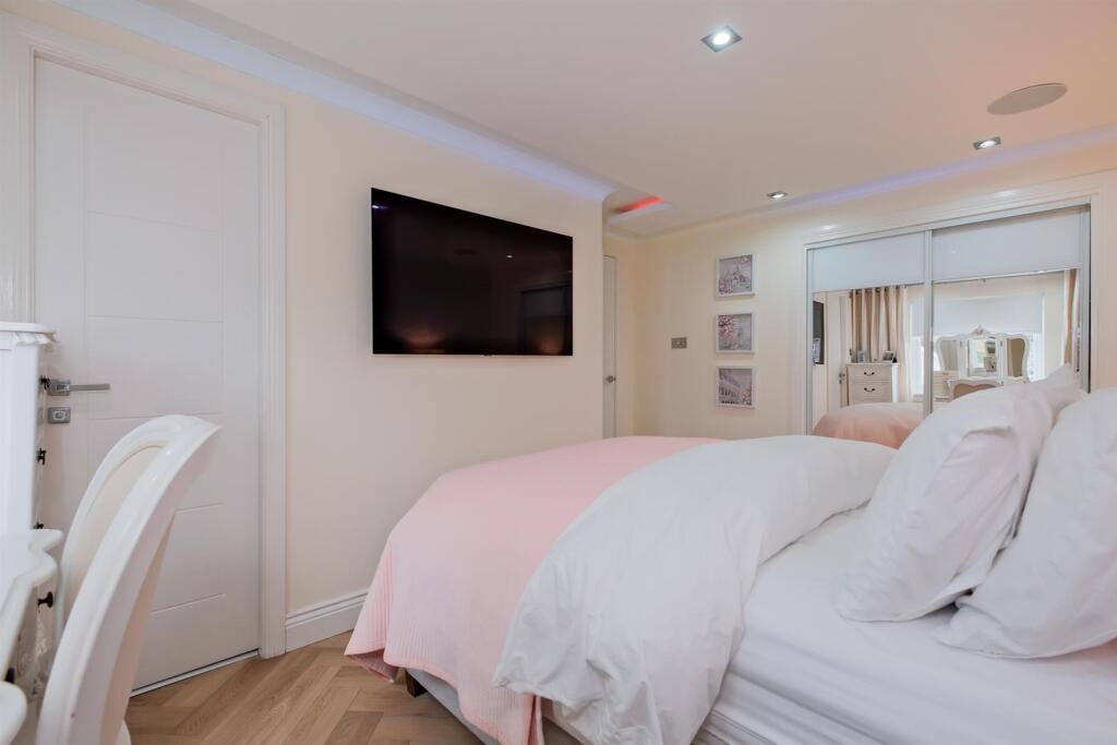 017-25 Beauly Crescent, Wishaw ML2 8EG.jpg