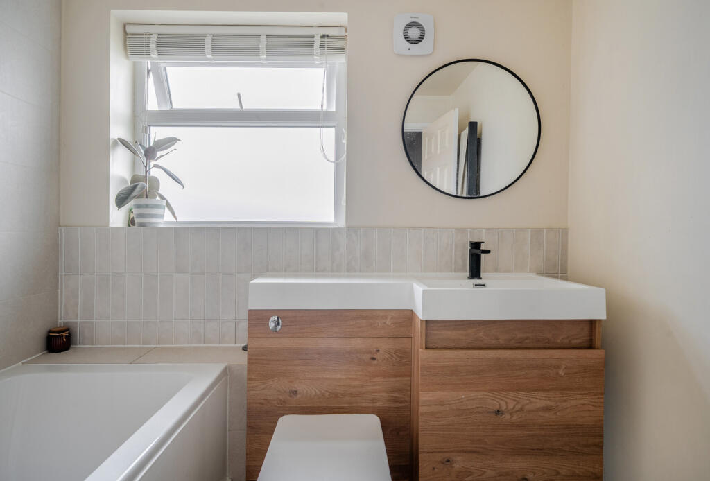 1326706-10-68791e...